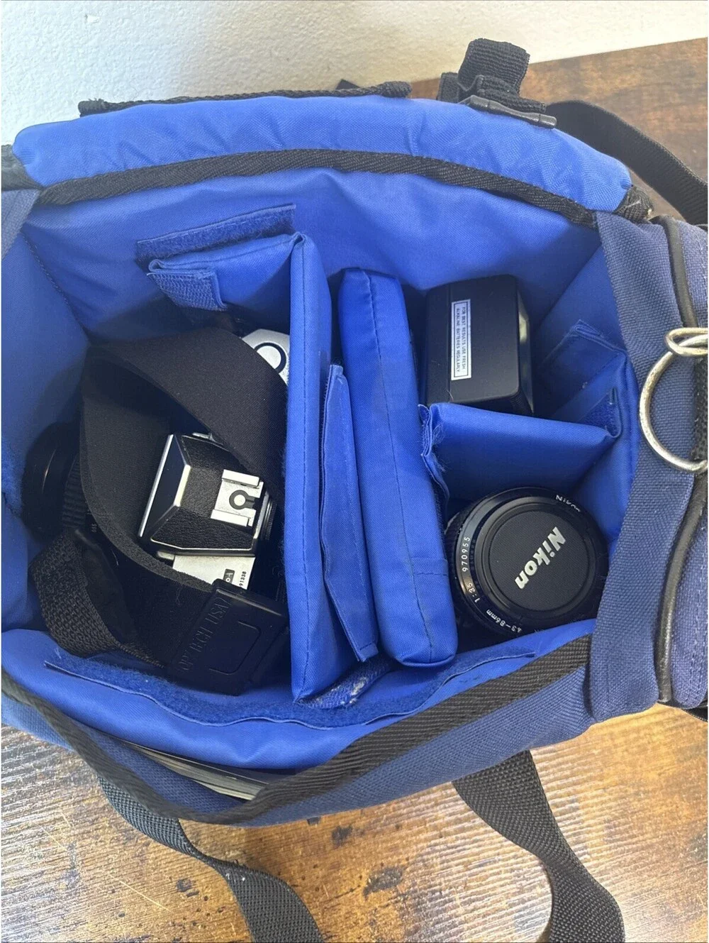 Nikkormat 35mm Film Camera Bundle 43‑86mm Zoom + 50mm Lens Flash Bag Tested